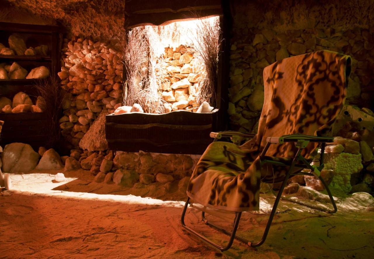 Hotel Lesana Stará Lesná Buitenkant foto